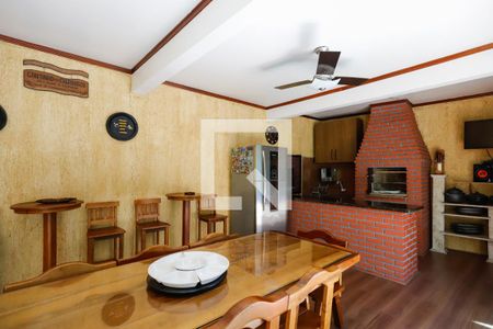 Casa à venda com 350m², 3 quartos e 6 vagasÁrea comum - Churrasqueira