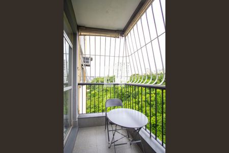 Apartamento à venda com 65m², 2 quartos e 1 vaga Apartamento à venda com 65m², 2 quartos e 1 vagaVaranda da Sala