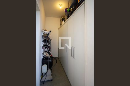 Apartamento à venda com 65m², 2 quartos e 1 vaga Apartamento à venda com 65m², 2 quartos e 1 vagaQuarto de Serviço