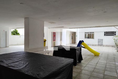 Apartamento à venda com 65m², 2 quartos e 1 vaga Apartamento à venda com 65m², 2 quartos e 1 vagaÁrea comum - Playground