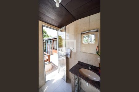 Casa à venda com 258m², 3 quartos e 4 vagas Casa à venda com 258m², 3 quartos e 4 vagasLavabo