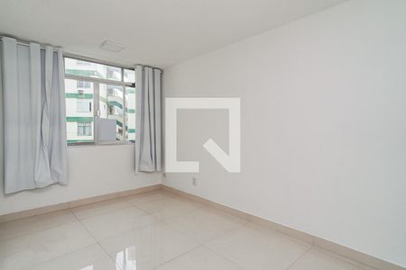 Sala de apartamento para alugar com 2 quartos, 65m² em Fonseca, Niterói