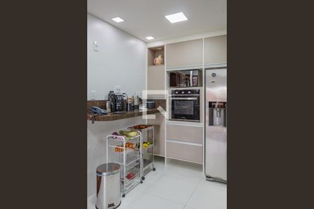 Casa à venda com 367m², 4 quartos e 2 vagasCozinha