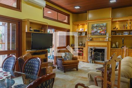 Sala 1 de casa à venda com 4 quartos, 367m² em Nonoai, Porto Alegre