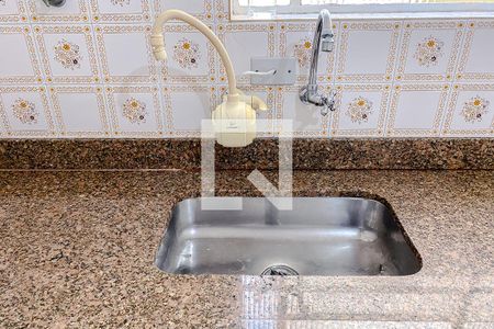 Casa à venda com 120m², 1 quarto e 2 vagasCozinha