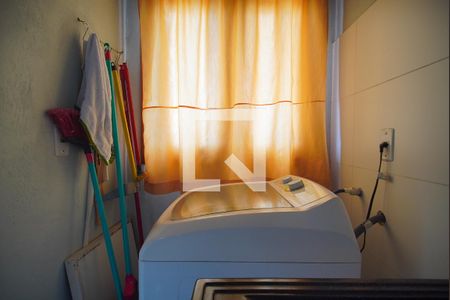 Casa à venda com 300m², 2 quartos e 2 vagasLavanderia