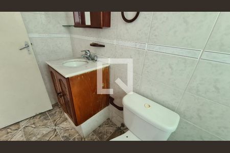 Apartamento à venda com 53m², 2 quartos e 1 vaga Apartamento à venda com 53m², 2 quartos e 1 vagaBanheiro
