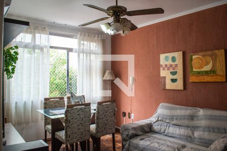 Sala  de apartamento à venda com 3 quartos, 80m² em Menino Deus, Porto Alegre