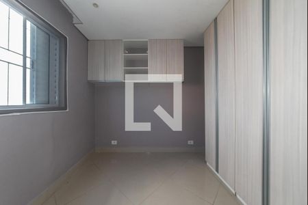 Quarto 1 de casa para alugar com 2 quartos, 71m² em Vila Santo Estefano, São Paulo