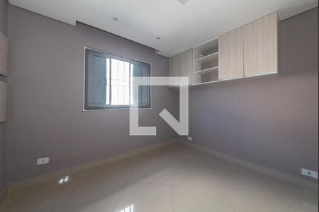 Quarto 1 de casa para alugar com 2 quartos, 71m² em Vila Santo Estefano, São Paulo