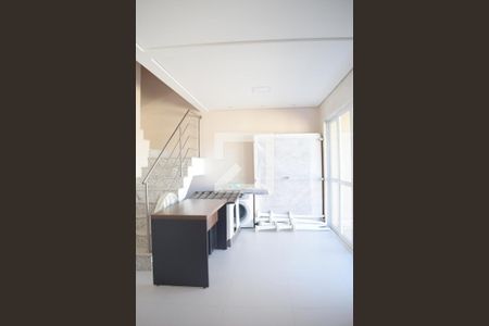 Sala 1 de casa de condomínio para alugar com 3 quartos, 137m² em Parolin, Curitiba