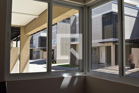 Sala 2 de casa de condomínio para alugar com 3 quartos, 137m² em Parolin, Curitiba