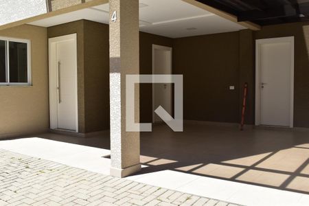 Garagem de casa de condomínio para alugar com 3 quartos, 137m² em Parolin, Curitiba