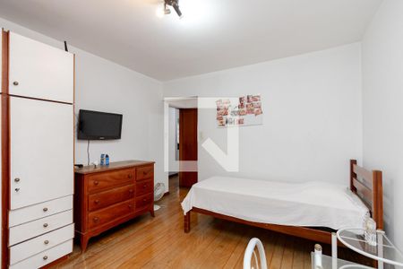 Casa à venda com 270m², 4 quartos e 2 vagas Casa à venda com 270m², 4 quartos e 2 vagasSuíte 2