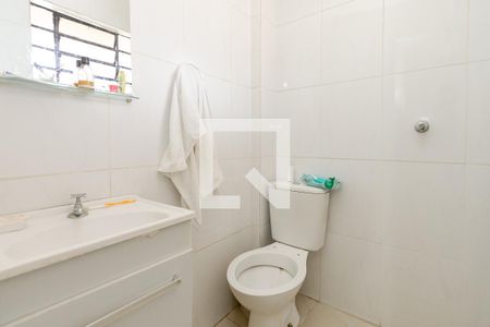 Casa à venda com 270m², 4 quartos e 2 vagas Casa à venda com 270m², 4 quartos e 2 vagasBanheiro Edícula