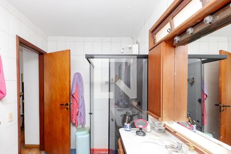 Casa à venda com 270m², 4 quartos e 2 vagas Casa à venda com 270m², 4 quartos e 2 vagasBanheiro da Suíte 1