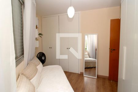 Apartamento à venda com 90m², 3 quartos e 2 vagasQuarto 2