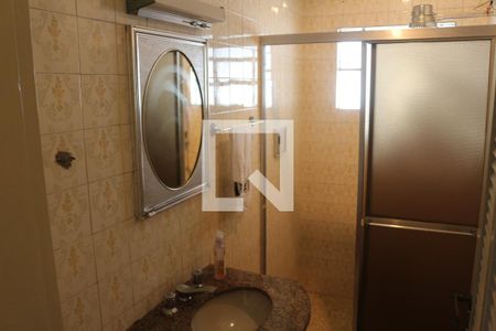 Casa à venda com 91m², 2 quartos e 2 vagasBanheiro