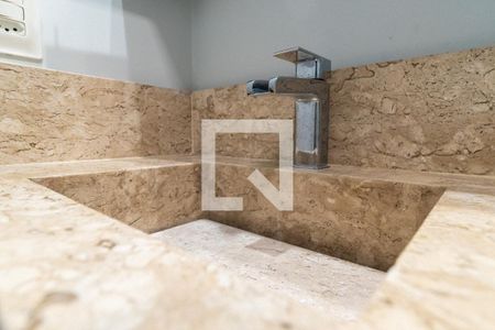 Apartamento à venda com 60m², 2 quartos e 1 vaga Apartamento à venda com 60m², 2 quartos e 1 vagaBanheiro da Suíte Detalhe