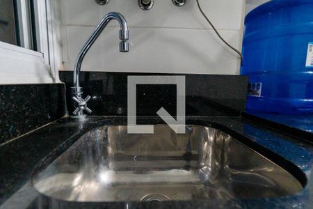 Apartamento à venda com 60m², 2 quartos e 1 vaga Apartamento à venda com 60m², 2 quartos e 1 vagaCozinha e Área de Serviço Detalhe