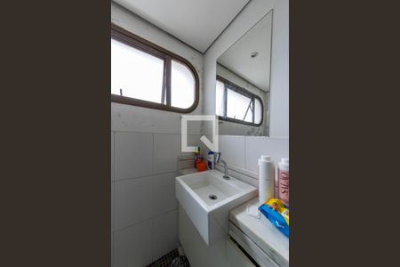 Apartamento para alugar com 123m², 3 quartos e 3 vagas Apartamento para alugar com 123m², 3 quartos e 3 vagasBanheiro 2