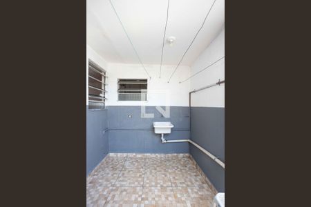 Casa para alugar com 40m², 1 quarto e sem vagaÁrea de Serviço