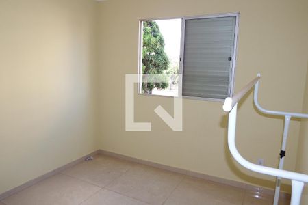 Dormitório 01 de apartamento para alugar com 3 quartos, 50m² em Jardim Paulistano, Ribeirão Preto