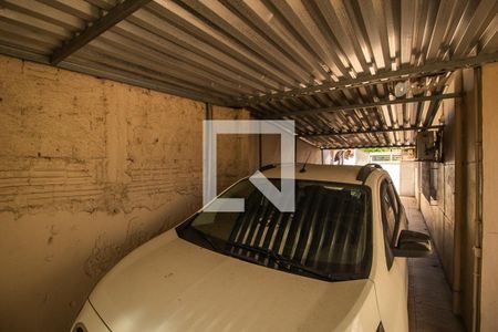 Casa à venda com 396m², 4 quartos e 4 vagas Casa à venda com 396m², 4 quartos e 4 vagasGaragem