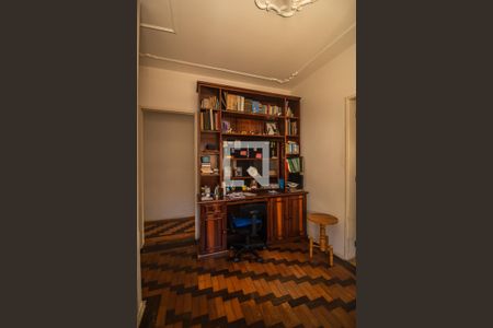 Casa à venda com 396m², 4 quartos e 4 vagas Casa à venda com 396m², 4 quartos e 4 vagasSuite 2