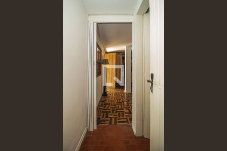 Casa à venda com 396m², 4 quartos e 4 vagas Casa à venda com 396m², 4 quartos e 4 vagasQuarto