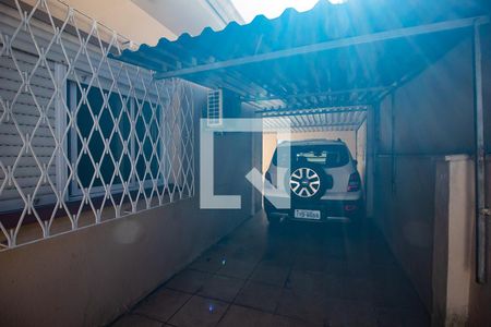 Casa à venda com 396m², 4 quartos e 4 vagas Casa à venda com 396m², 4 quartos e 4 vagasGaragem