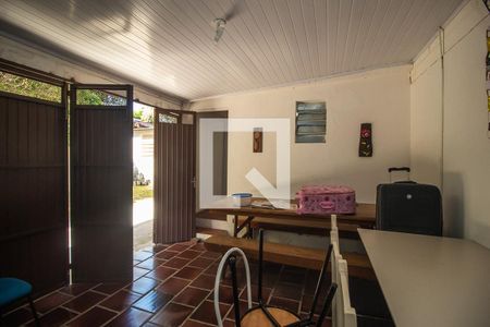 Casa à venda com 396m², 4 quartos e 4 vagas Casa à venda com 396m², 4 quartos e 4 vagasÁrea comum - Churrasqueira