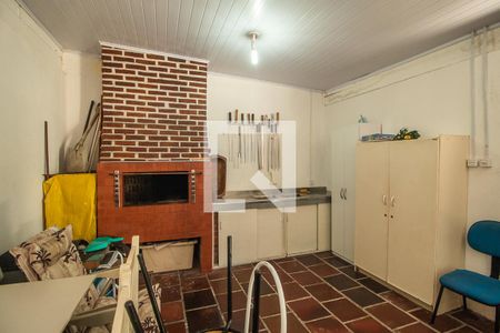 Casa à venda com 396m², 4 quartos e 4 vagas Casa à venda com 396m², 4 quartos e 4 vagasÁrea comum - Churrasqueira