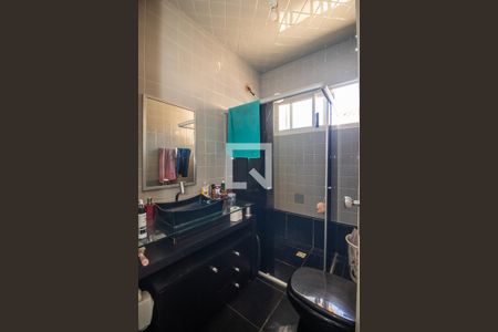 Banheiro da Suite de casa à venda com 4 quartos, 396m² em Cristal, Porto Alegre