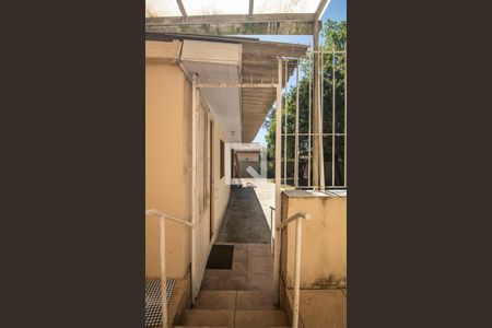 Casa à venda com 396m², 4 quartos e 4 vagas Casa à venda com 396m², 4 quartos e 4 vagasÁrea comum