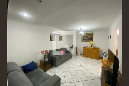 Casa à venda com 350m², 6 quartos e 2 vagasSala 2