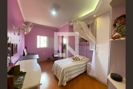 Casa à venda com 350m², 6 quartos e 2 vagasSuíte 3