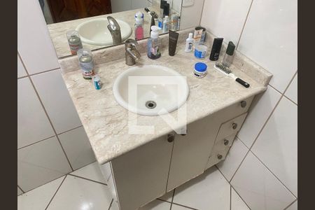 Casa à venda com 350m², 6 quartos e 2 vagasBanheiro da Suíte 1