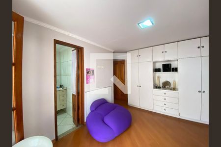 Casa à venda com 350m², 6 quartos e 2 vagasSuíte 1