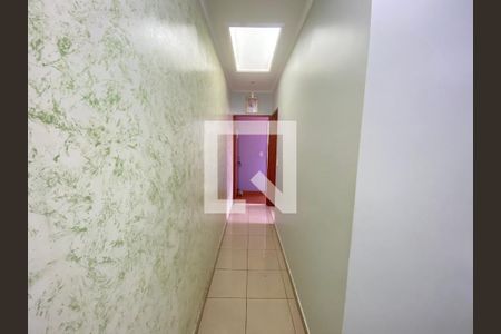 Casa à venda com 350m², 6 quartos e 2 vagasSuíte 3 - Corredor