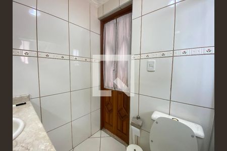 Casa à venda com 350m², 6 quartos e 2 vagasBanheiro da Suíte 1