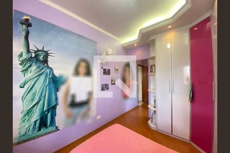 Casa à venda com 350m², 6 quartos e 2 vagas Casa à venda com 350m², 6 quartos e 2 vagasSuíte 4