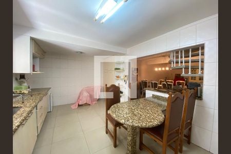 Casa à venda com 350m², 6 quartos e 2 vagasCozinha 1