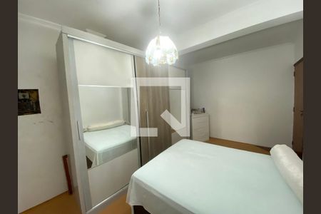 Casa à venda com 350m², 6 quartos e 2 vagasQuarto 1