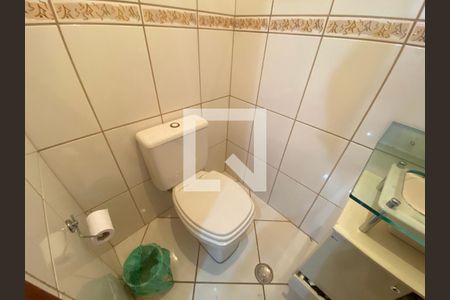 Casa à venda com 350m², 6 quartos e 2 vagasLavabo 1