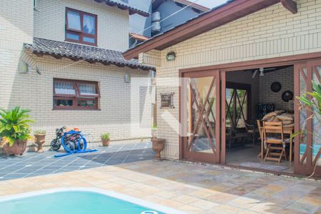 Casa à venda com 320m², 4 quartos e 3 vagasÁrea comum