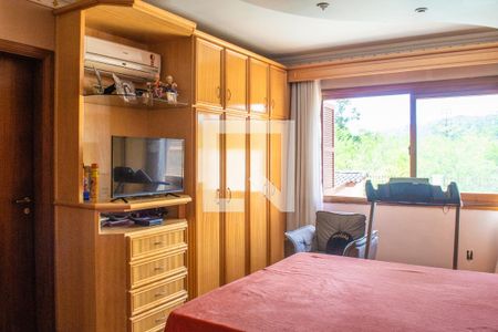 Casa à venda com 320m², 4 quartos e 3 vagasQuarto