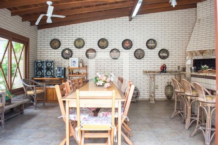 Casa à venda com 320m², 4 quartos e 3 vagasÁrea comum