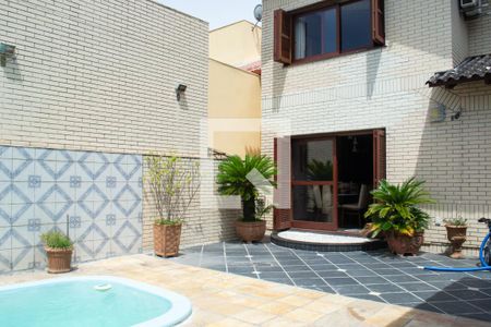 Casa à venda com 320m², 4 quartos e 3 vagasÁrea comum