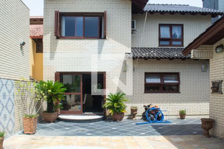 Casa à venda com 320m², 4 quartos e 3 vagasÁrea comum